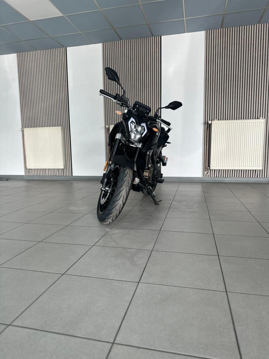 VOGE R625