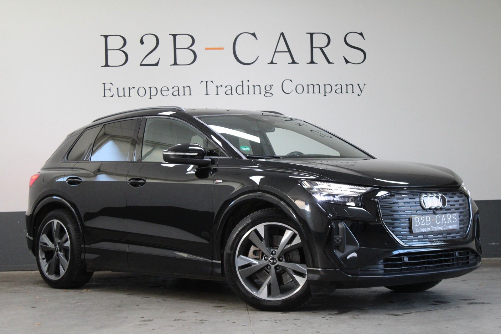 Audi Q4 e-tron 50 Quattro | S-line | SOH 89,8 % | AHK
