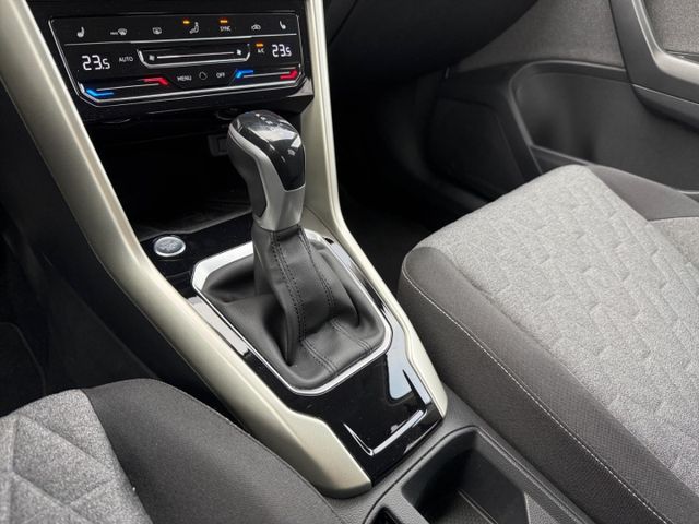 T-Roc Move 1.5 TSI AHK-abnehmbar Navi Apple CarP
