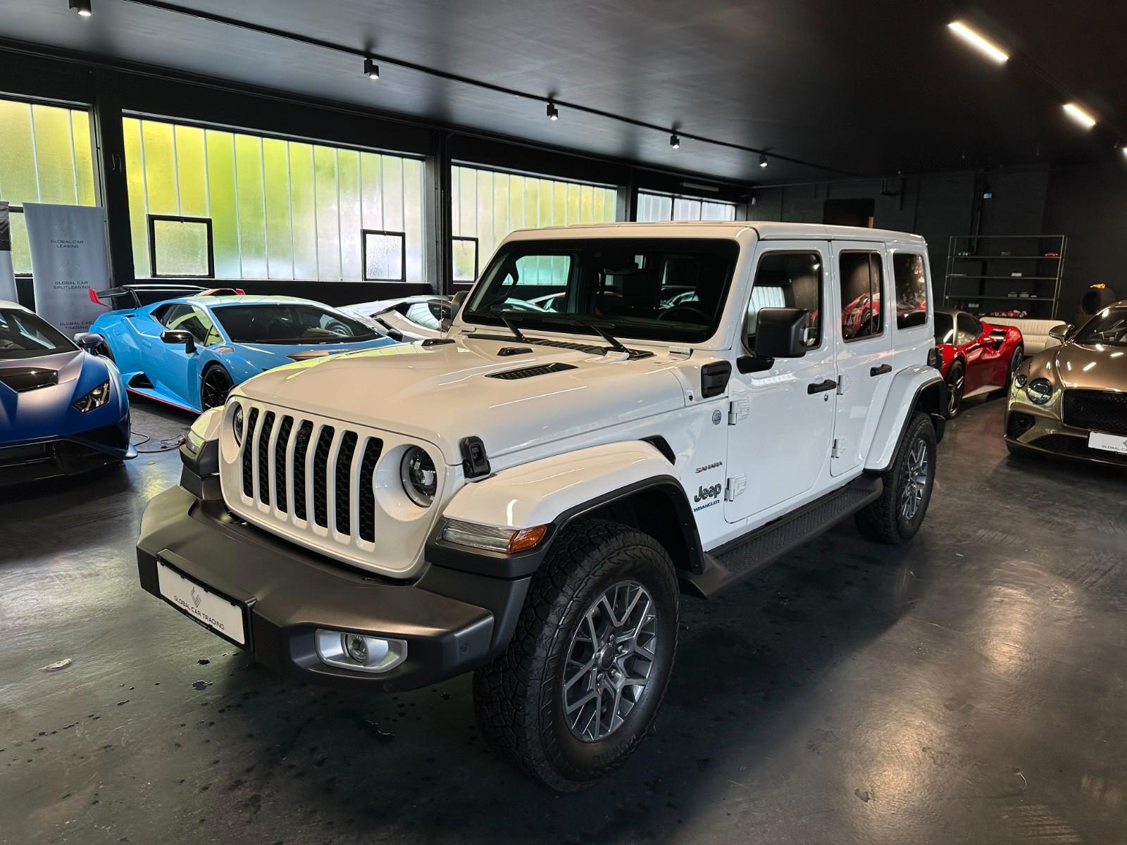 Jeep Unlimited Plug-In Hybrid Sahara