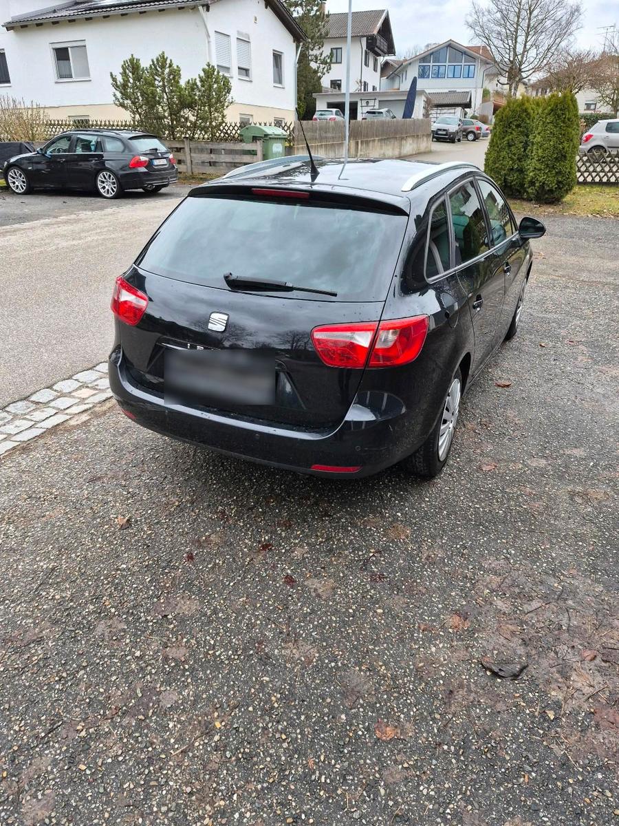 Seat Ibiza 2013 — interior