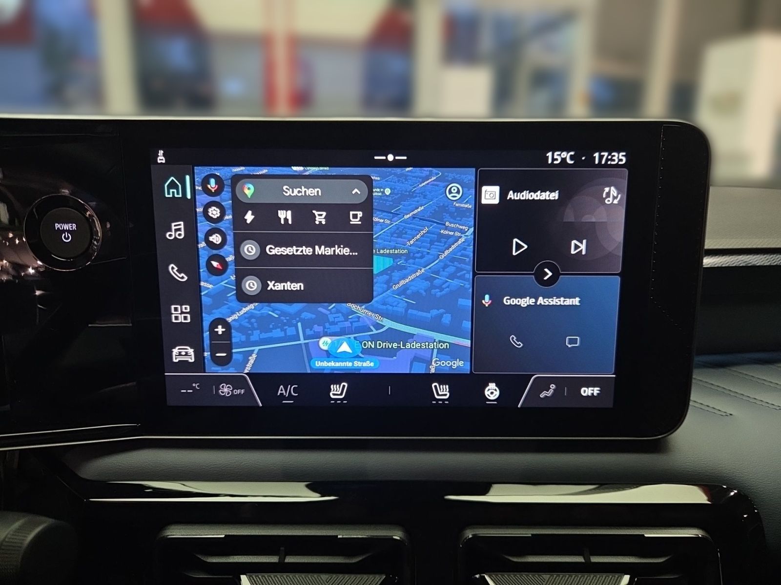 Fahrzeugabbildung Nissan Micra 110 kW Evolve*NAVI*PDC*KAMERA