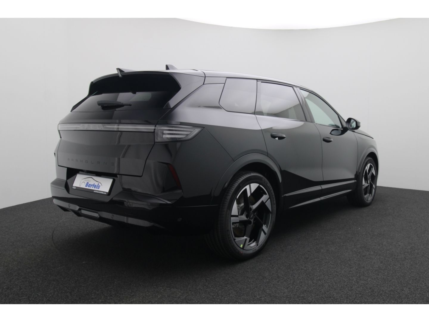 Fahrzeugabbildung Opel Grandland Ultimate AD AHK-abnehmbar El. Panodach