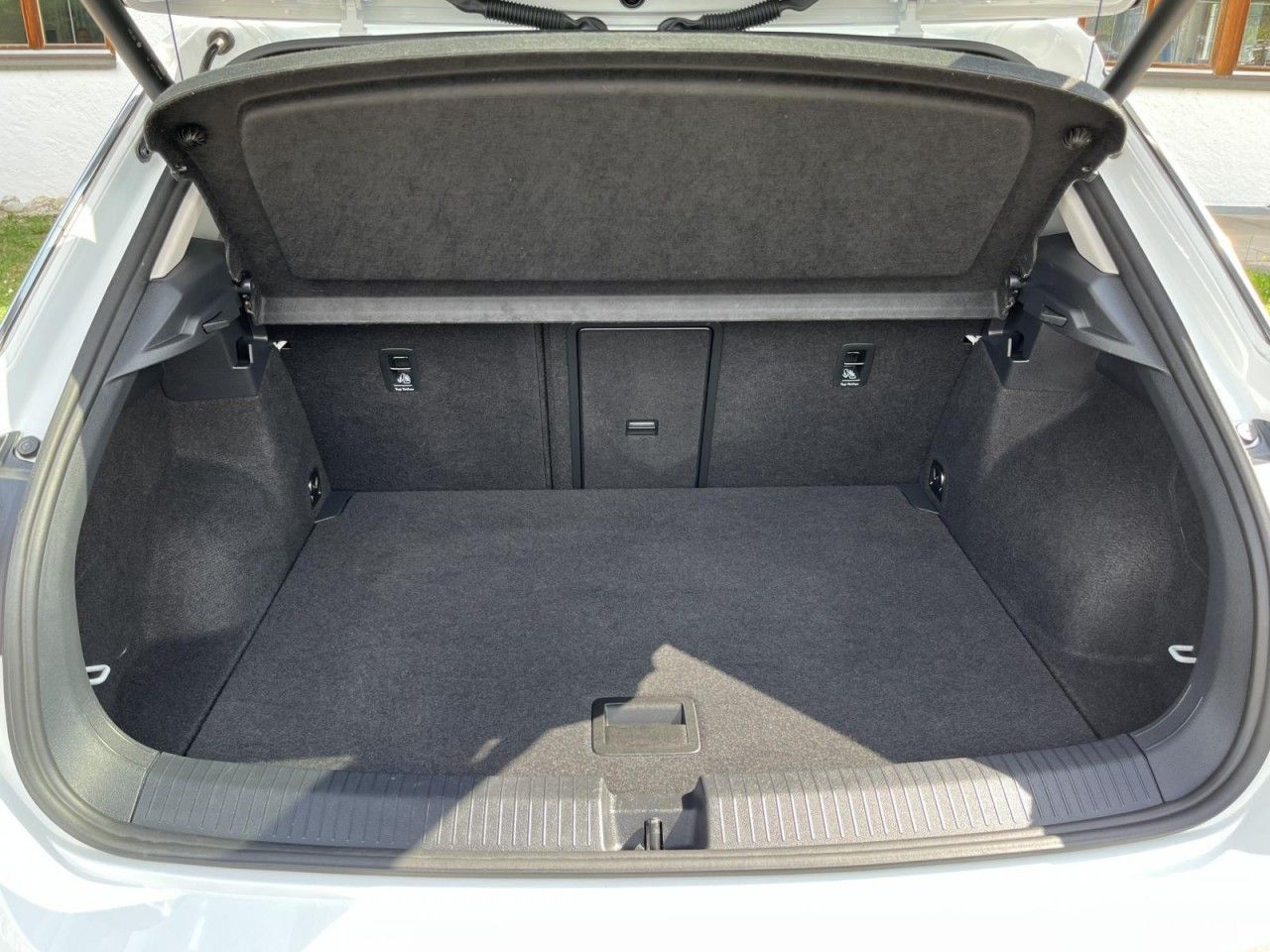 Volkswagen T-Roc - Bild 9