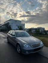 Mercedes-Benz C 180 Kompressor W203 CarPlay - : Kombi, Mercedes W203