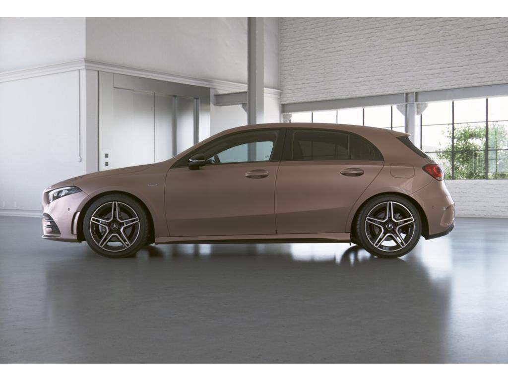 Mercedes-Benz A 200 d Kompaktlimousine AMG RüKam+Panoschieb.