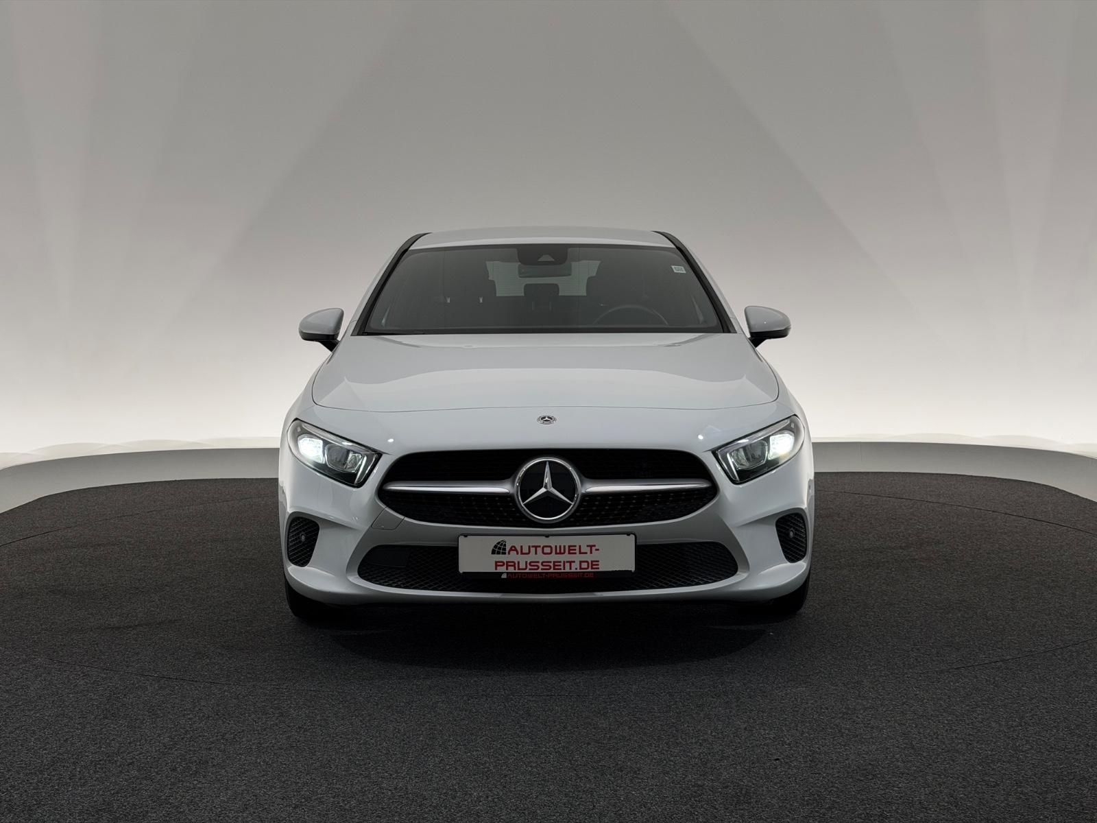 Mercedes-Benz A-Class Lim.*PROGRESSIVE*LED-R.KAM-APPLE-LHZ-TEMPO, миниатюра 2