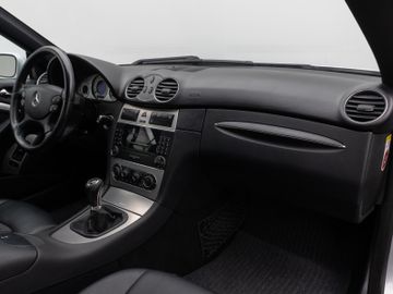 Fahrzeugabbildung Mercedes-Benz CLK 200 Coupe Kompressor Avantgarde Sitzhzg Temp