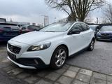Volvo V40 Cross Country - Volvo V40 Cross Country mit Panoramadach