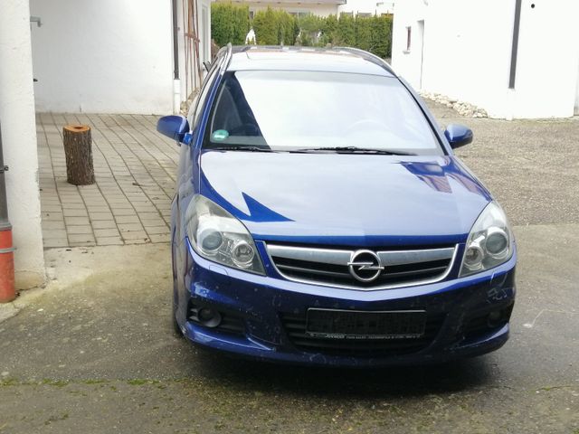 Opel Vectra C Caravan 1,9 CDTi OPC LIne