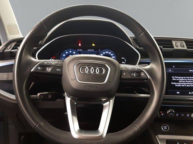 Fahrzeugabbildung Audi Q3 35TFSI S-tronic Kamera elekHeck SitzHz 17"