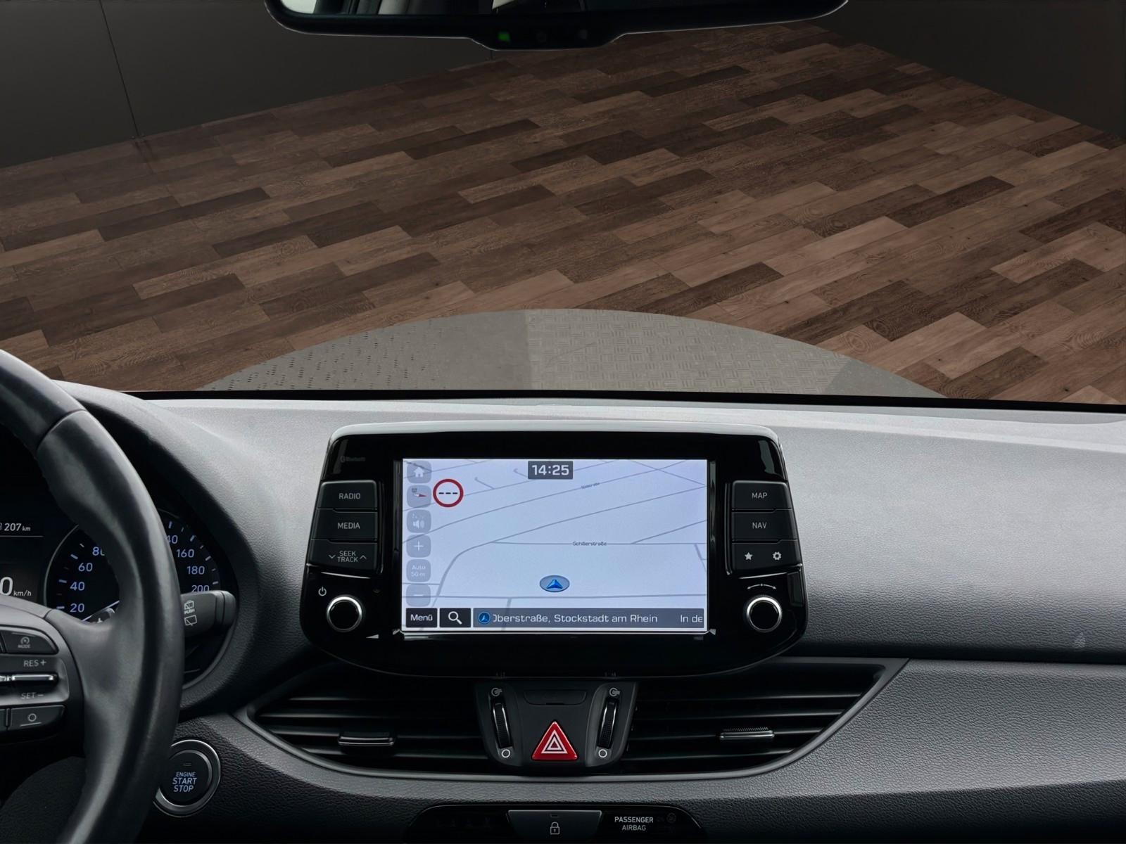 Hyundai i30 cw Premium AUTOMATIK°ACC°NAVI°LED°KAMERA