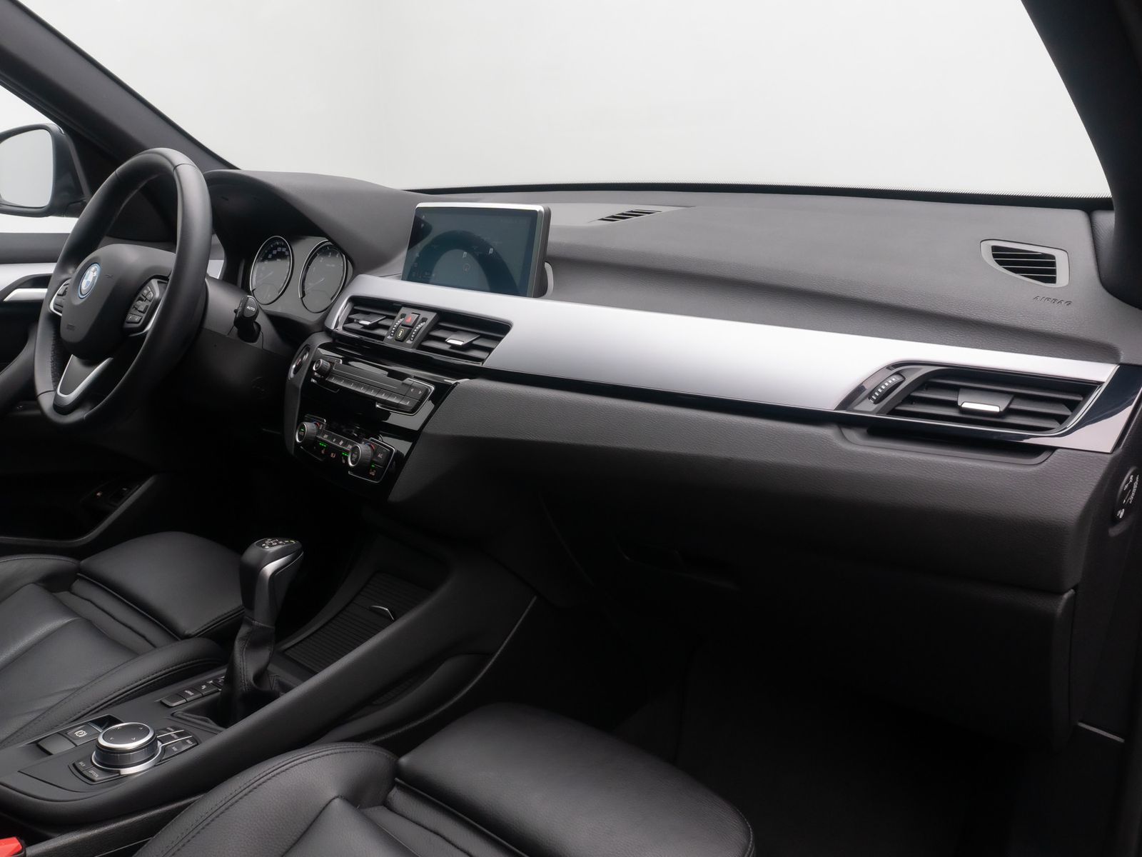 Fahrzeugabbildung BMW X1 xD25e ParkAs DAB Navi Komfort Sportsitz Leder