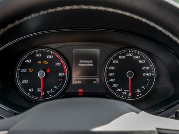 Seat Arona 1.0 Style Luxusausstattung Spurhalteassi.