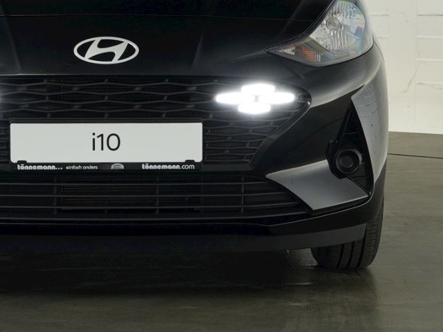 i10 FACELIFT SELECT+NAVI+RÜCKFAHRKAMERA+PARKPILO