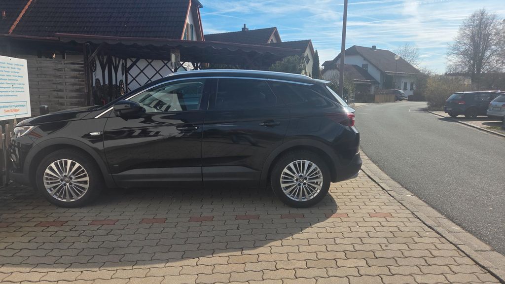 Image of Opel Grandland (X)
