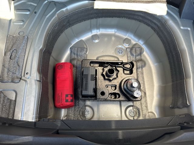 T-Cross MOVE 1.0 TSI DSG NAVI REAR VIEW ACC LED