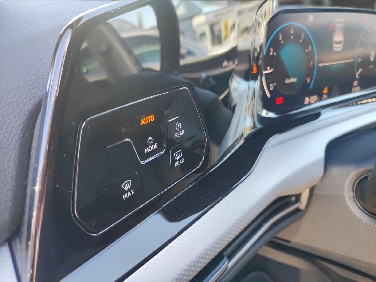 Volkswagen Golf - Bild 11