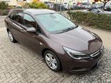 Opel Astra ST 1.4 DI Turbo Active 92kW Active - Opel Astra: Active
