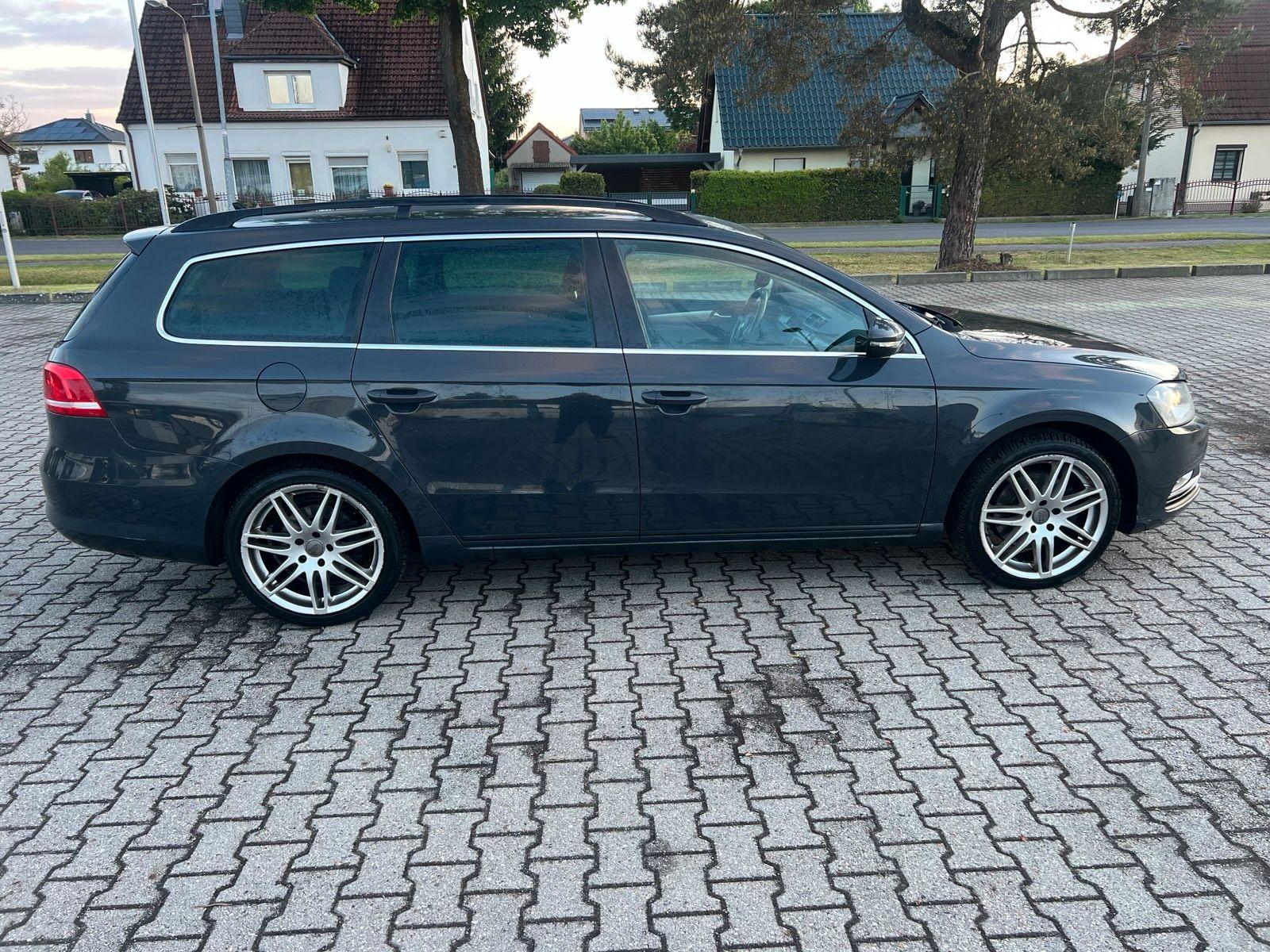 Volkswagen Passat 2012 — photo 7