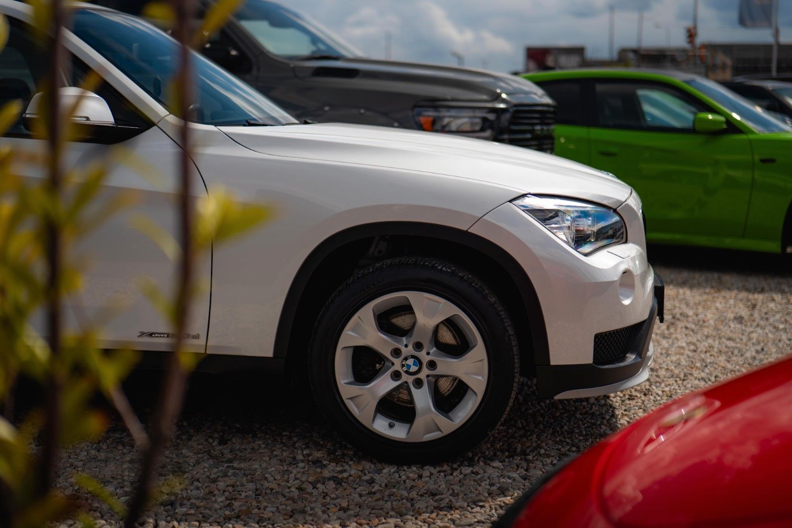 Fahrzeugabbildung BMW X1 xDrive20d Sport Line Autom. Bi-Xenon*Perlmutt