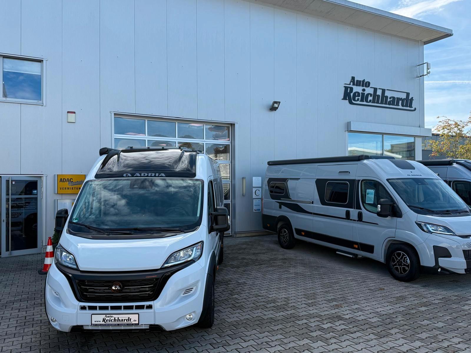 Adria Twin Supreme 640 SPB Familiy