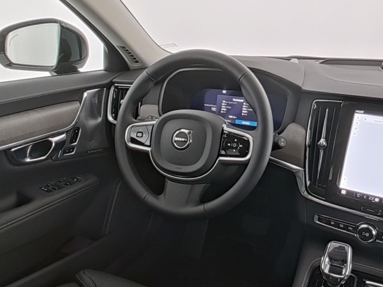 Volvo V90 T8 Recharge UltraDark+Pano+B&W+HUD+ foto 5