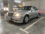Mercedes-Benz Mercedes Benz W202 240 V6 / orig. / 2. Bes... - Mercedes-Benz 240 Benziner Gebrauchtwagen