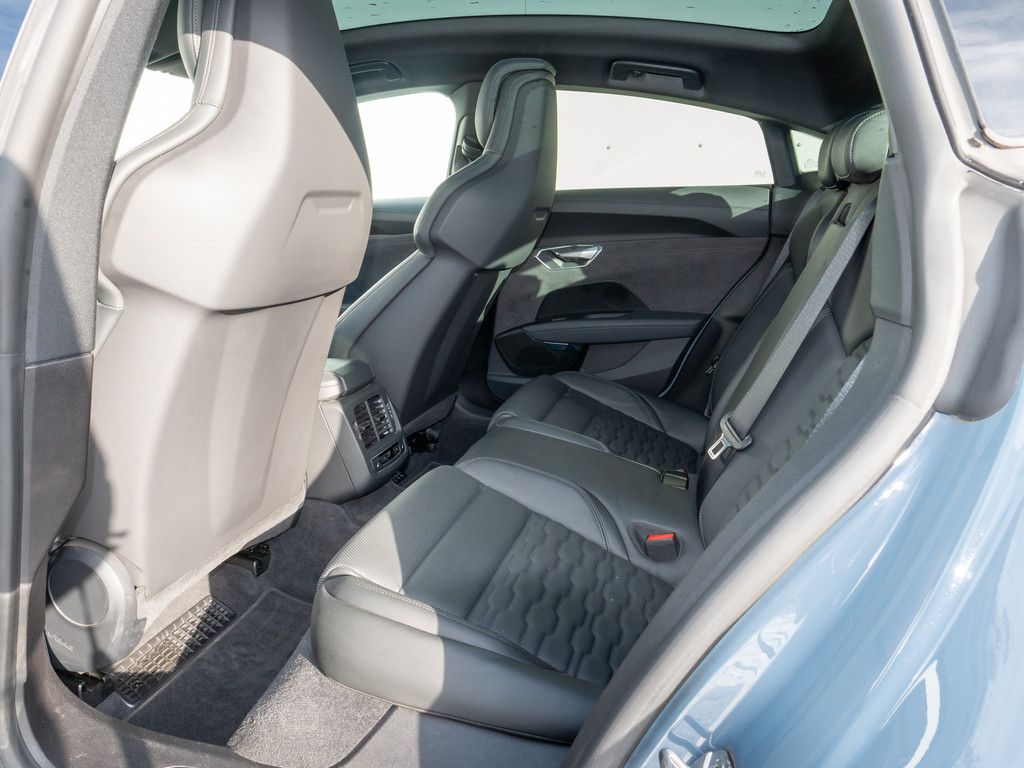 Audi e-tron GT quattro LASER 360° B&O PANO LUFT NAVI foto 4