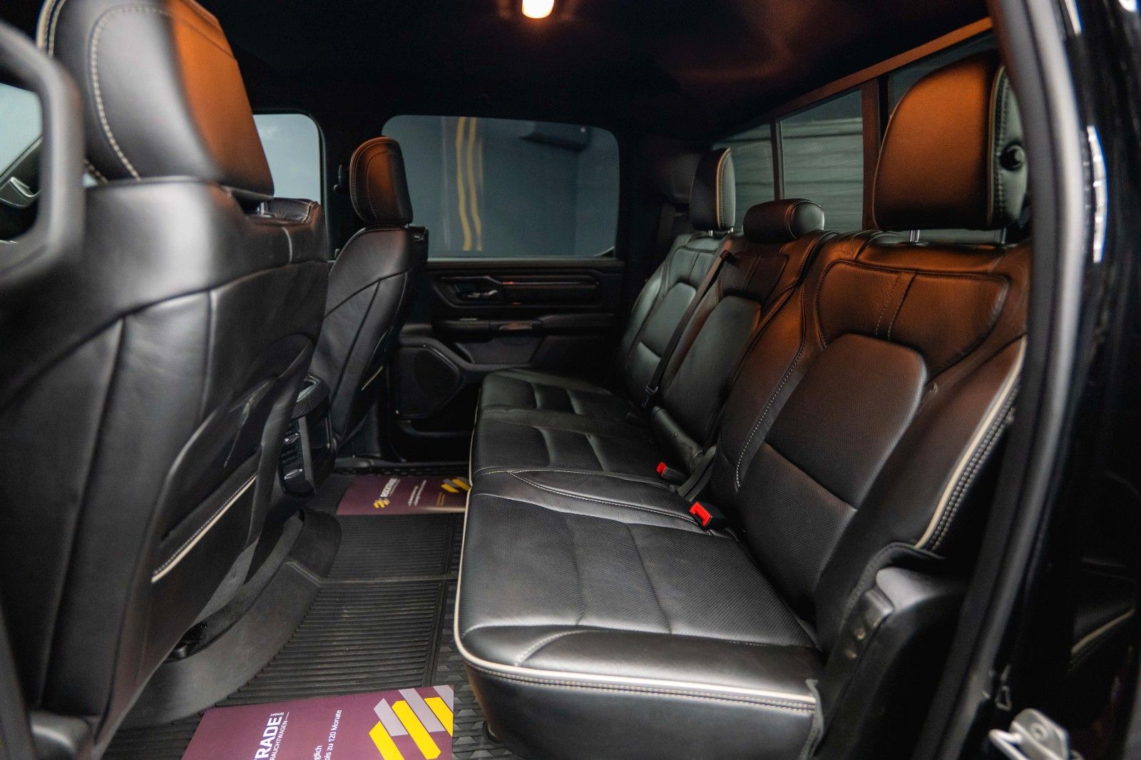 Fahrzeugabbildung Dodge RAM 5.7 V8 HEMI 4x4 BLACK EDITION Longbed 19%