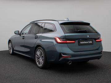 Fahrzeugabbildung BMW 320d Luxury Line Kamera HUD DAB HiFi Komfort LED