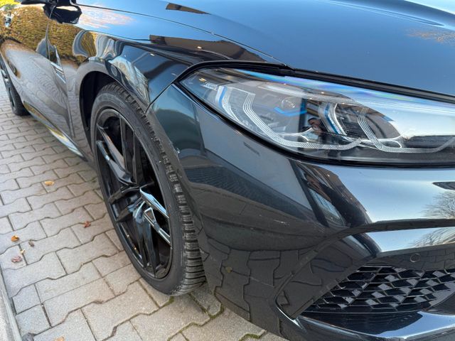 BMW M8 Competition xDrive Cabrio / LASER / M-DRIVERS BMW M8 Competition xDrive Cabrio / LASER / M-DRIVERS