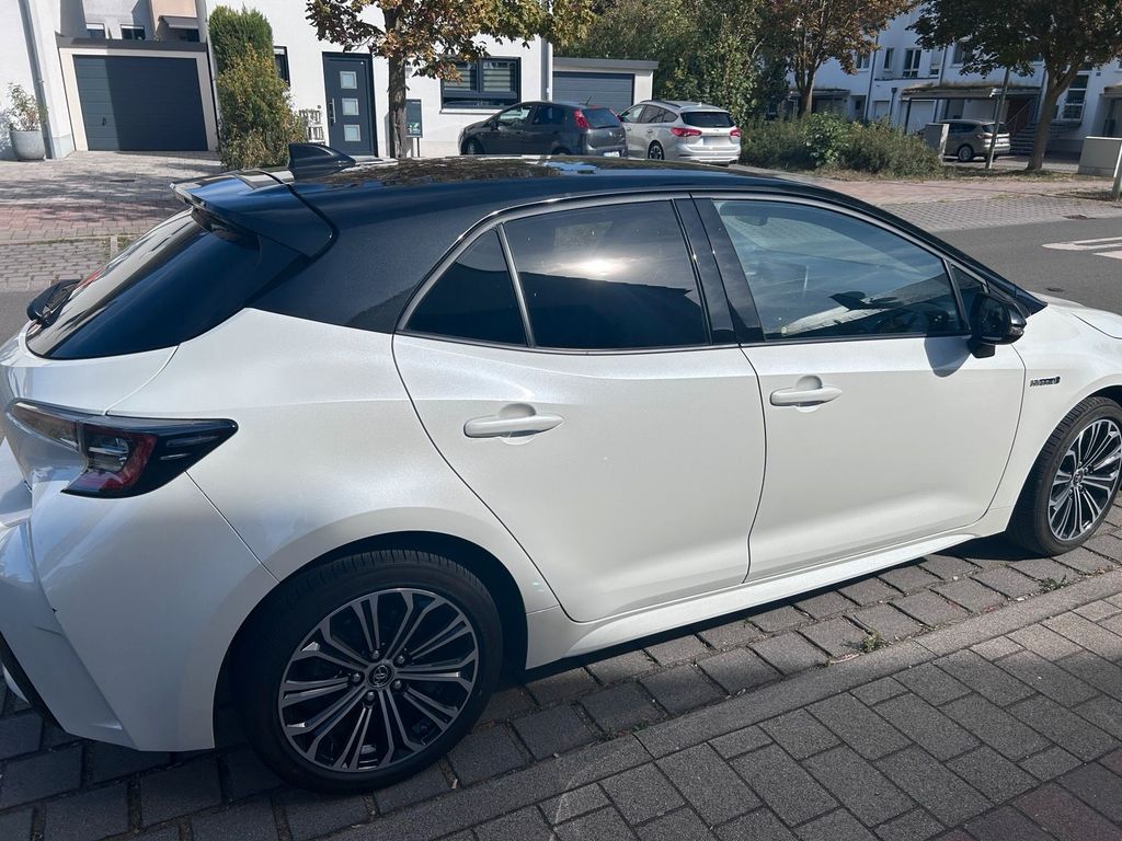 Image of Toyota C-HR