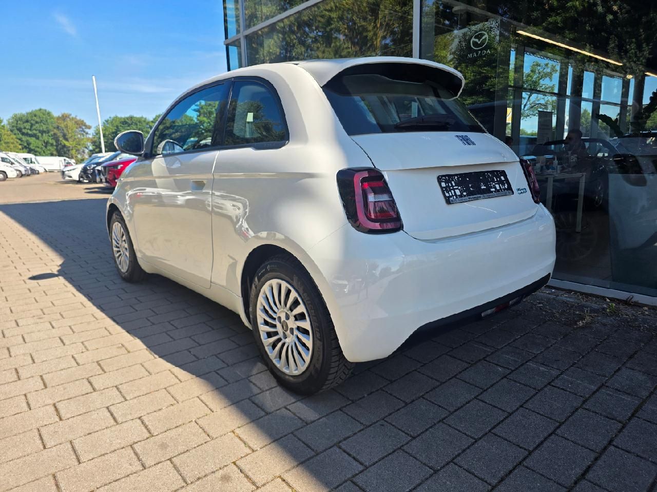 Fiat 500e Lim. Klimaautomatik Apple/Android Tempomat imagem 3