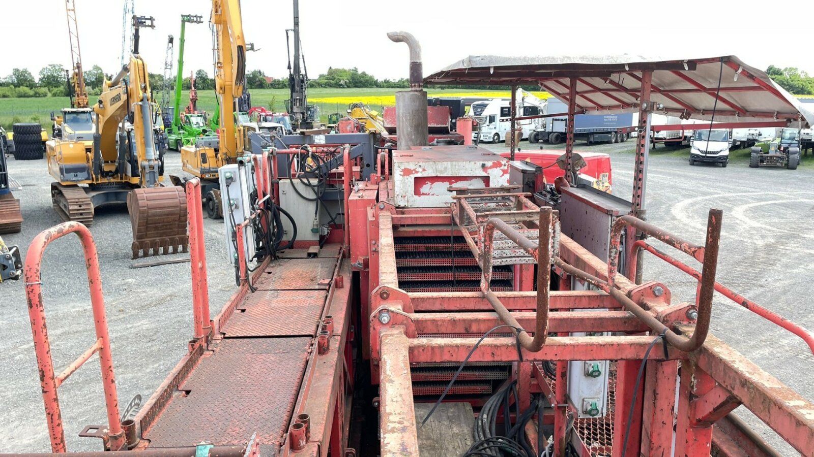 Fahrzeugabbildung Wirtgen SP 1500 L /Gleitschalungsfertiger Concrete Paver