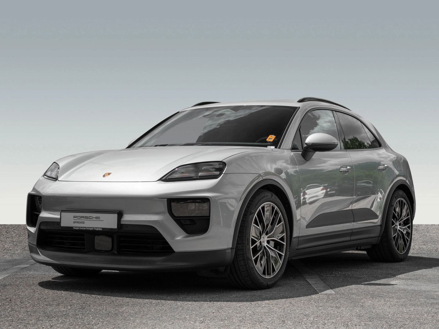Porsche Macan 4 Abstandsregeltempostat AHK 21 Zoll
