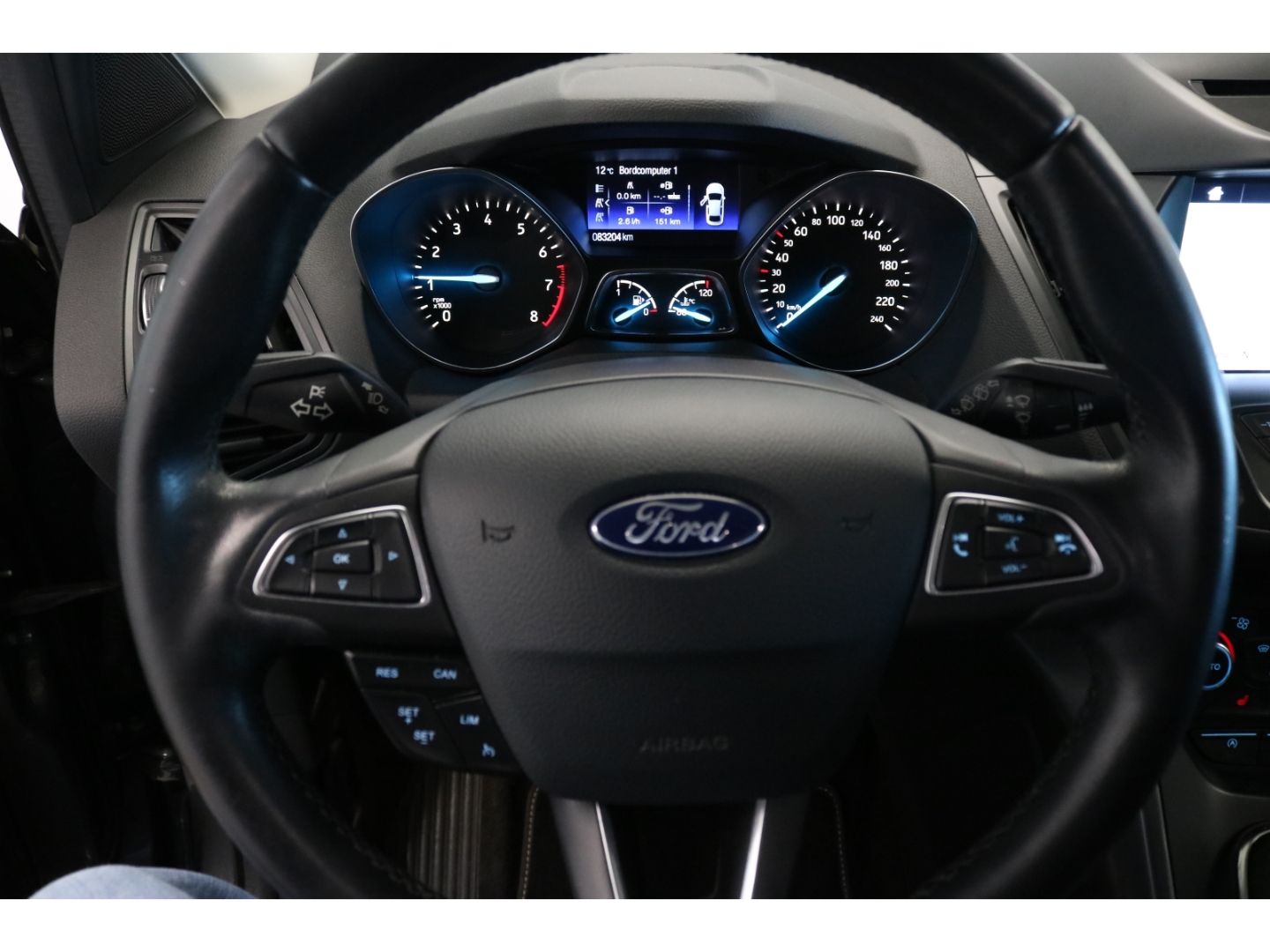 Fahrzeugabbildung Ford Kuga 1,5 Ecoboost Cool & Connect Start Stopp