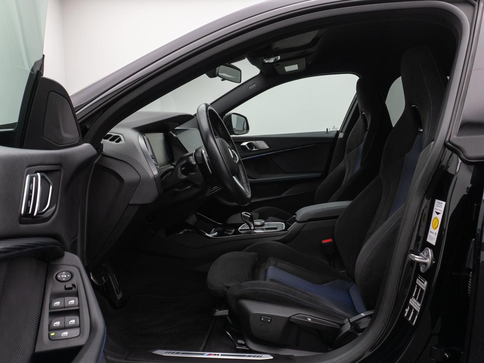 Fahrzeugabbildung BMW 220i Gran Coupé M Sport Kamera DAB HiFi 19Zoll