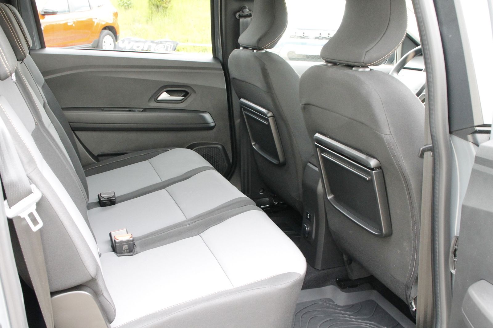 Fahrzeugabbildung Dacia Jogger Extreme+ TCe 110