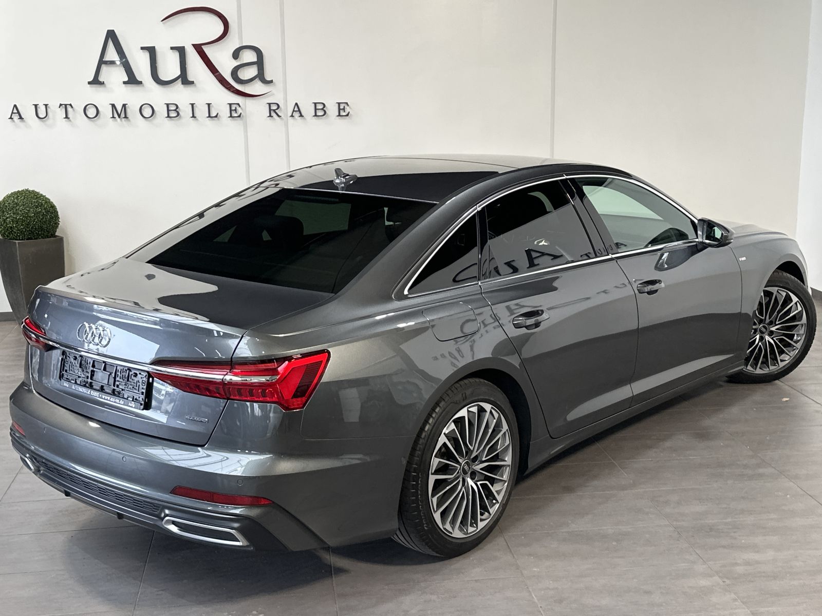 Fahrzeugabbildung Audi A6 50 TFSI e Qu S-Line NAV+MATRIX+PANO+ACC+19ZO