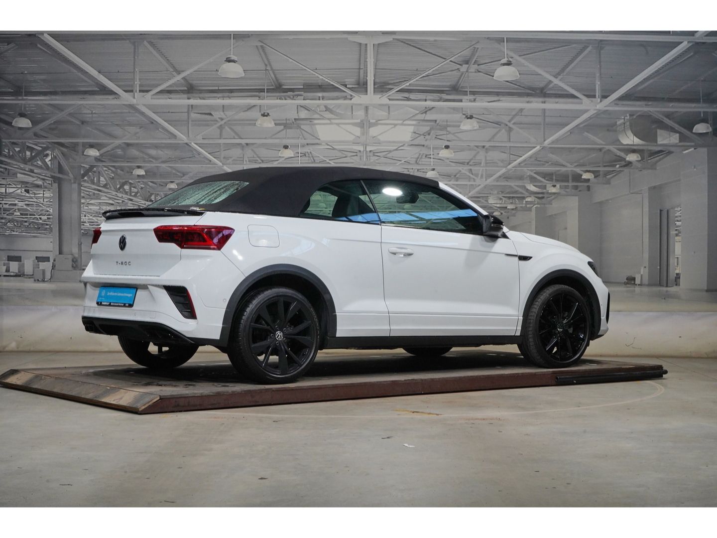 Volkswagen T-Roc - Bild 3