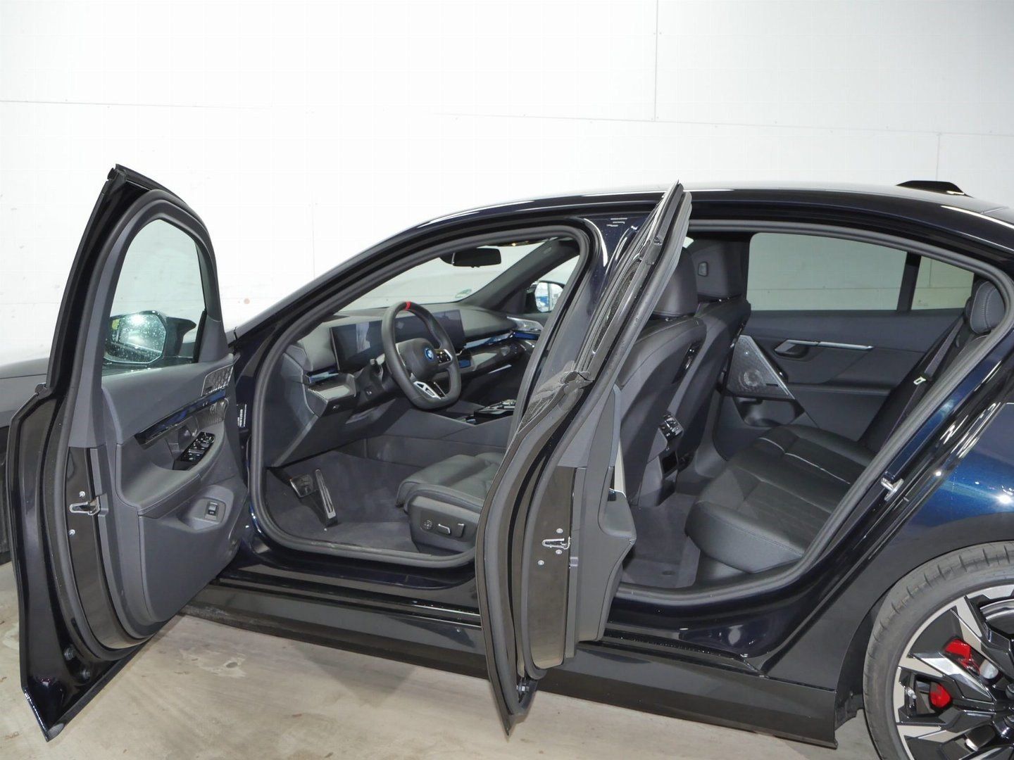 BMW i5 - Bild 8