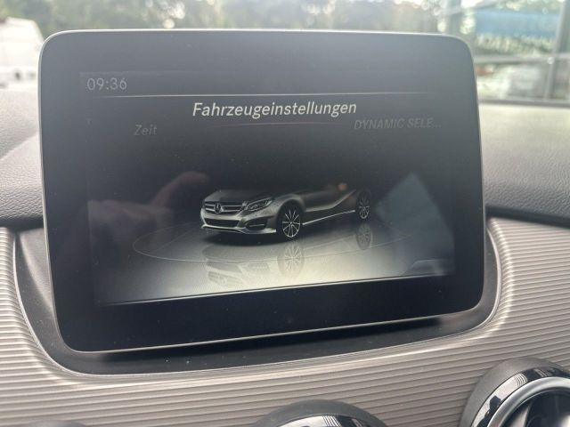 B 180 Style NAVI SITZHZG. TEMPOMAT WI-RÄDER