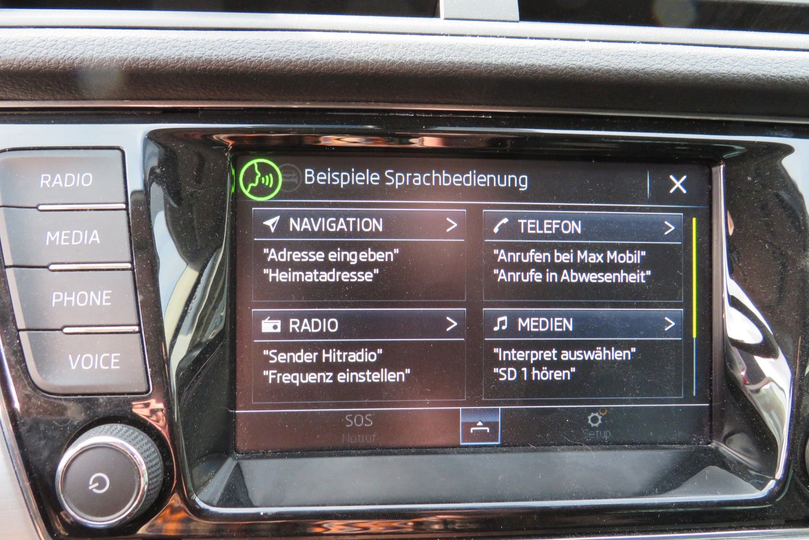 Fahrzeugabbildung SKODA Fabia Ambition DSG PDC NAVI SITZH APP 8-FACH 1.H