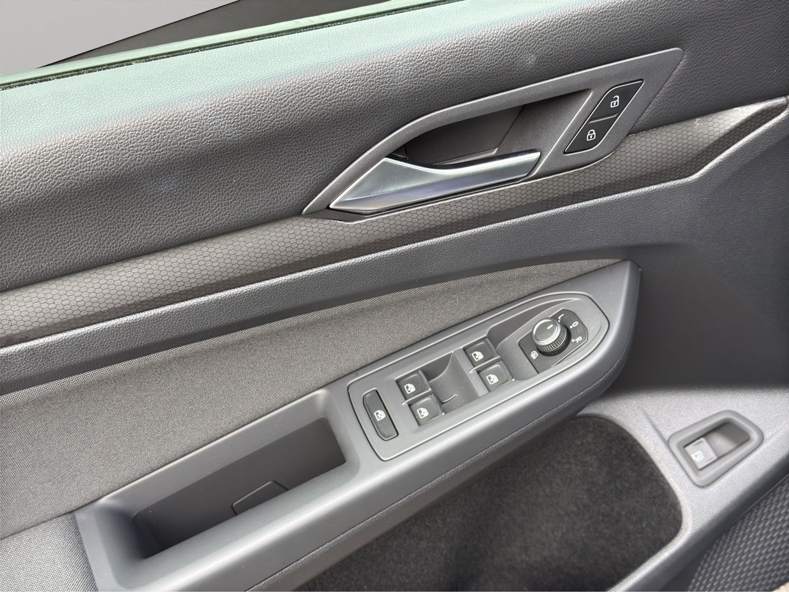 Volkswagen Golf - Bild 13
