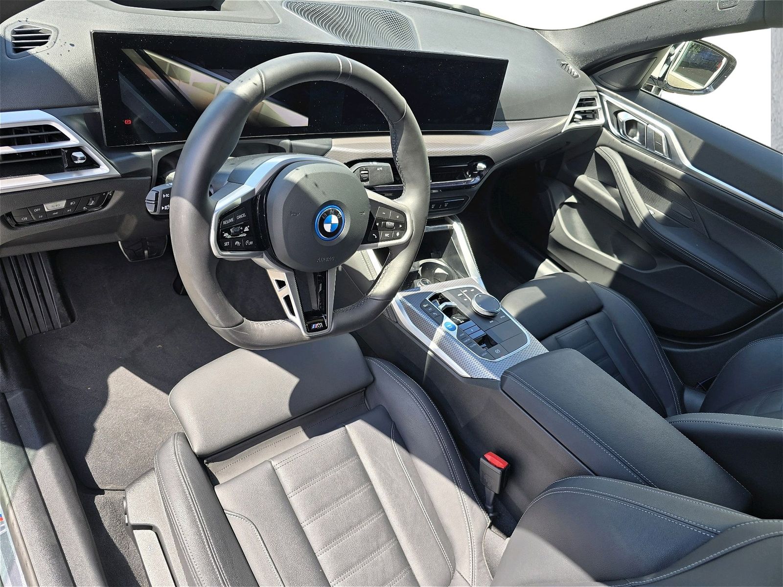 BMW i4 - Bild 10