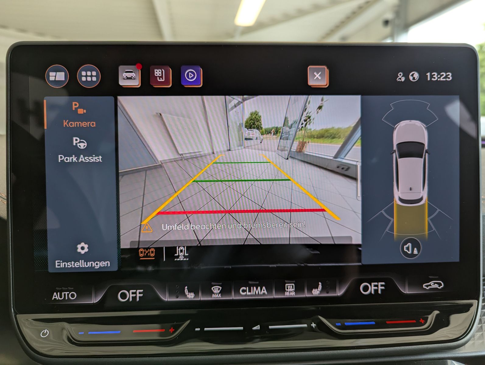 CUPRA Leon 1.5 eTSI DSG Dynamic-Edge-Assist-XL Memory - Image 25