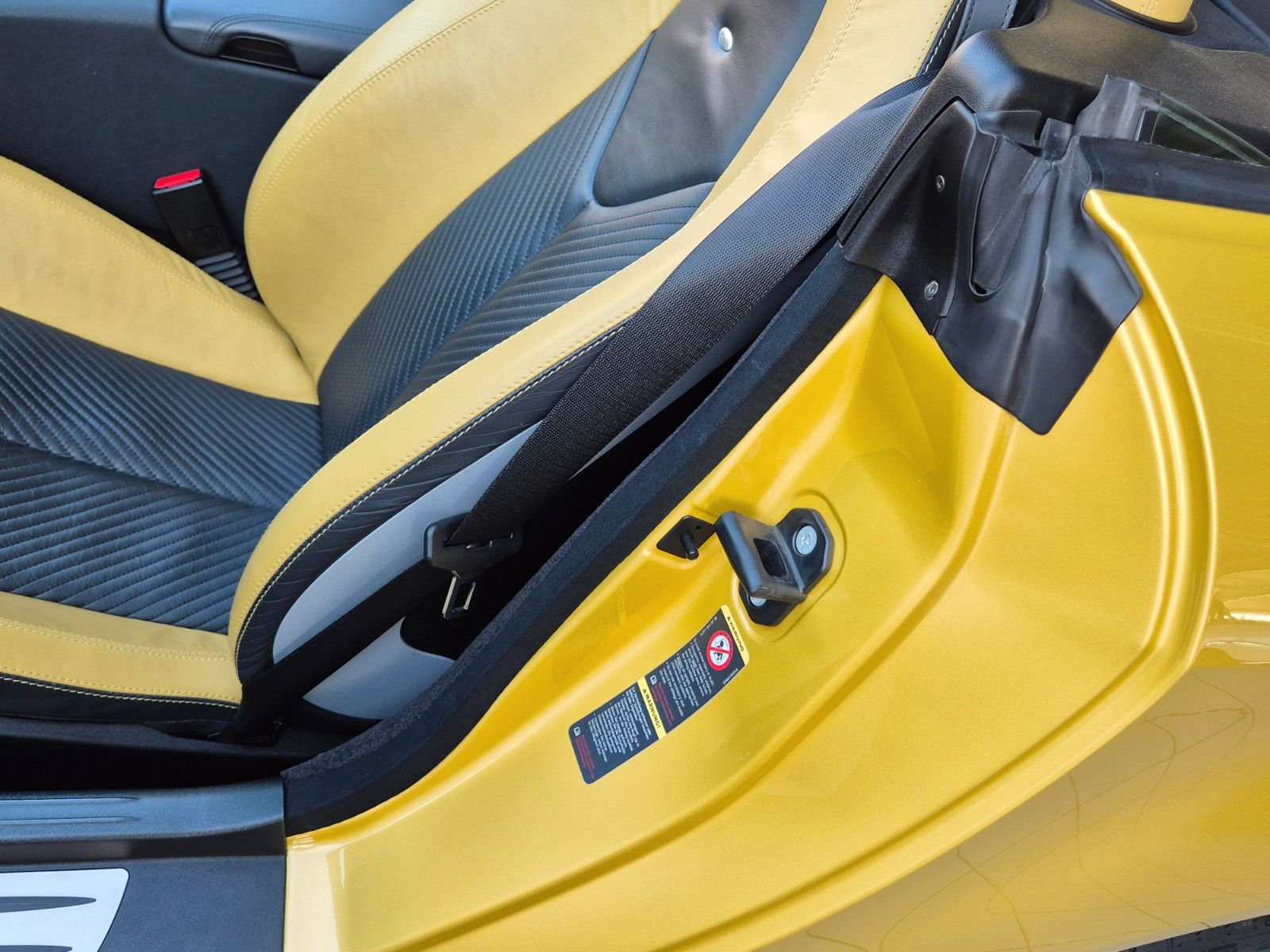 Fahrzeugabbildung Mercedes-Benz SLK 350/Komplettes Designo Fahrzeug/Jahreswagen!