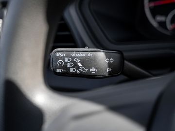 Volkswagen T-Cross - 12