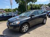Volvo XC 60 XC60 Momentum AWD - Volvo aus 2010: Geländewagen